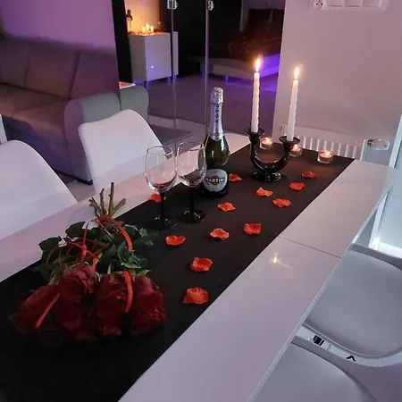Mp Apartament Bialystok Jacuzzi Eksteriør bilde