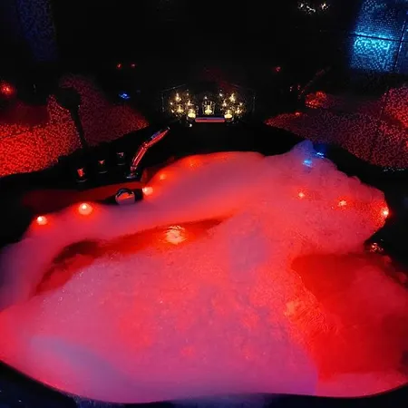 Mp Apartament Bialystok Jacuzzi Eksteriør bilde